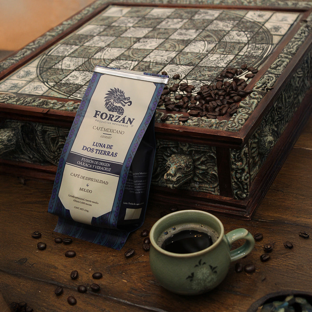 CAFÉ - LUNA DE DOS TIERRAS